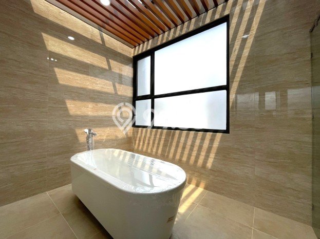 Ready to Use! Luxury House LT 240m2 Desain Elegan di BSD City Ready to Use! Luxury House LT 240m2 Desain Elegan di BSD City