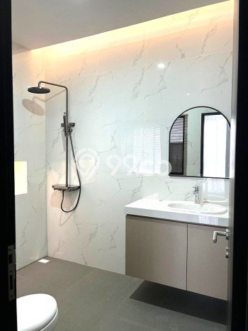 Rumah Luxury Modern Siap Huni di Alam Sutera Tangerang Rumah Luxury Modern Siap Huni di Alam Sutera Tangerang