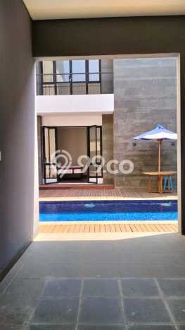 Hunian Elit LB 600m2 Siap Pakai Desain Elegan di Gading Serpong, Tangerang Hunian Elit LB 600m2 Siap Pakai Desain Elegan di Gading Serpong, Tangerang