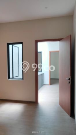 Siap Huni Rumah Mewah 3 Kamar di Bojongloa Kidul Dekat ke Mana Saja Siap Huni Rumah Mewah 3 Kamar di Bojongloa Kidul Dekat ke Mana Saja