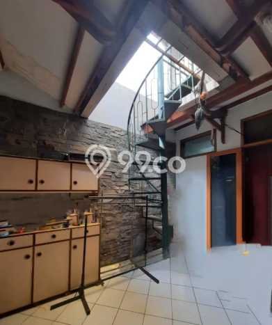 Dijual Terbatas Rumah 3 Kamar Tidur di Batununggal, Keamanan 24 Jam, Bandung Dijual Terbatas Rumah 3 Kamar Tidur di Batununggal, Keamanan 24 Jam, Bandung