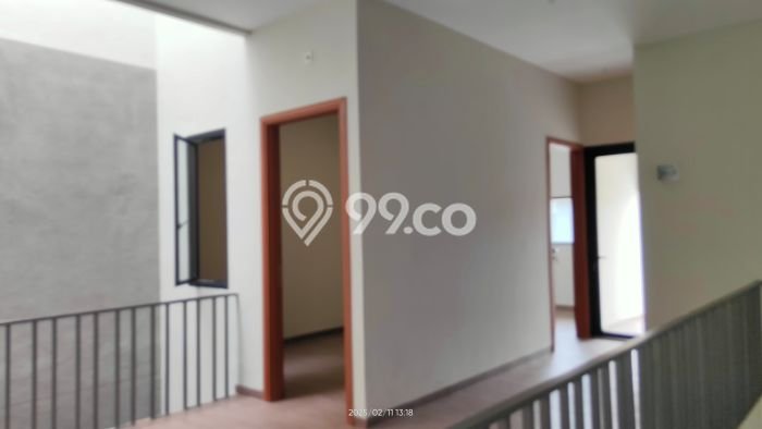 Siap Huni Rumah Mewah 3 Kamar di Bojongloa Kidul Dekat ke Mana Saja Siap Huni Rumah Mewah 3 Kamar di Bojongloa Kidul Dekat ke Mana Saja