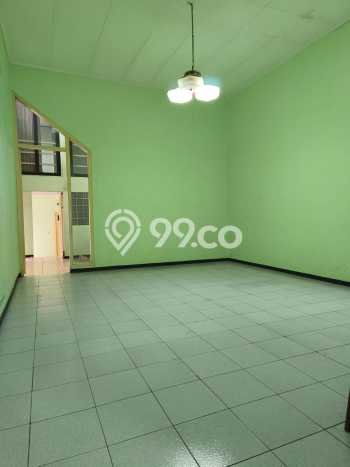 Ruko untuk disewa di Bandung Wetan punya LT 225m2 & LB 183m2 harga sewa kompetitif Ruko untuk disewa di Bandung Wetan punya LT 225m2 & LB 183m2 harga sewa kompetitif