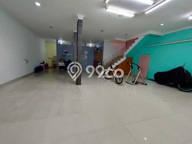 Ruko Komersial Dijual di Regol Bandung LT 156m2 & LB 250m2 Ruko Komersial Dijual di Regol Bandung LT 156m2 & LB 250m2