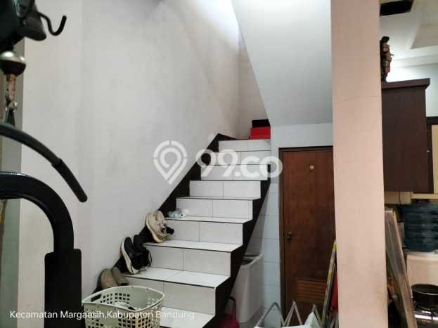 Hunian Cantik Modern Lb 125m2 di Margaasih, Bandung Hunian Cantik Modern Lb 125m2 di Margaasih, Bandung