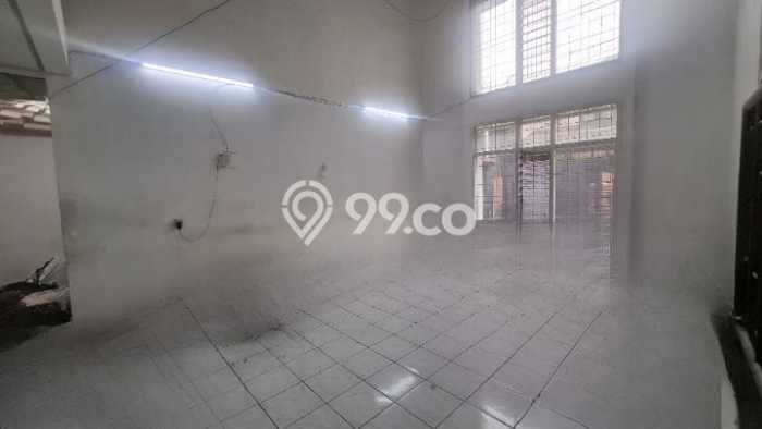 Lokasi terbaik! Rumah siap pakai disewakan di Lengkong LB 230m2 Lokasi terbaik! Rumah siap pakai disewakan di Lengkong LB 230m2
