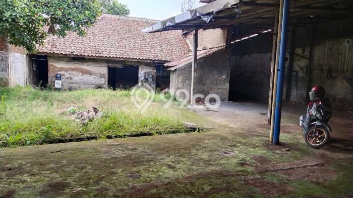 Komersial disewakan di Bojongloa Kaler Bandung dengan luas bangunan 250m2 Komersial disewakan di Bojongloa Kaler Bandung dengan luas bangunan 250m2