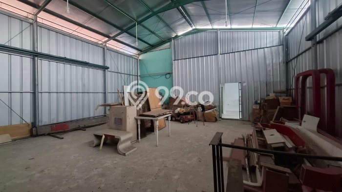 Unit Gudang Disewa Lokasi Babakan Ciparay, Bandung Spesifikasi Luas Bangunan 120m2 Unit Gudang Disewa Lokasi Babakan Ciparay, Bandung Spesifikasi Luas Bangunan 120m2