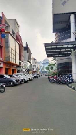 INVESTASI POTENSIAL! Ruko Kawasan Andir, Luas 216m2m², Potensi ROI Tinggi INVESTASI POTENSIAL! Ruko Kawasan Andir, Luas 216m2m², Potensi ROI Tinggi