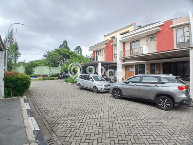 Siap Huni Rumah Mewah 3 Kamar di Cipondoh Dekat ke Mana Saja Siap Huni Rumah Mewah 3 Kamar di Cipondoh Dekat ke Mana Saja