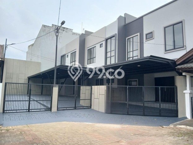 Rumah Luxury Modern Tanpa Renovasi di BSD Griya Loka Tangerang Rumah Luxury Modern Tanpa Renovasi di BSD Griya Loka Tangerang