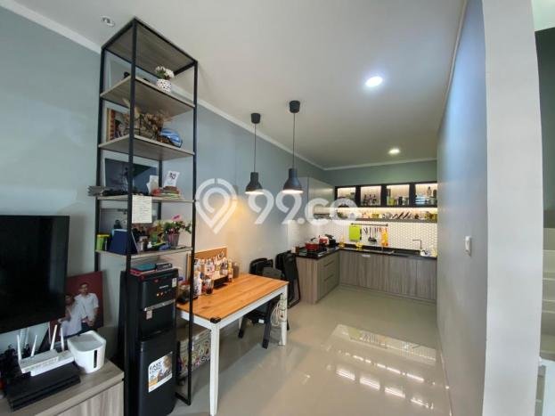 Rumah Minimalis 2 KT LT 54m2 di Graha Raya Rumah Minimalis 2 KT LT 54m2 di Graha Raya