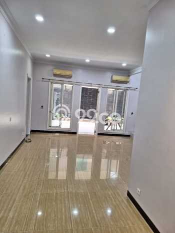 Dijual Rumah Mewah Megah Dengan View Cantik di Gading Serpong Pondok Hijau Golf, Tangerang Dijual Rumah Mewah Megah Dengan View Cantik di Gading Serpong Pondok Hijau Golf, Tangerang