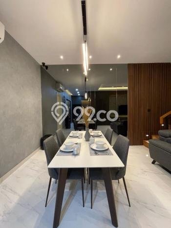 Jual Rumah Mewah Elegan Dengan View Cantik di Gading Serpong The Spring, Tangerang Jual Rumah Mewah Elegan Dengan View Cantik di Gading Serpong The Spring, Tangerang
