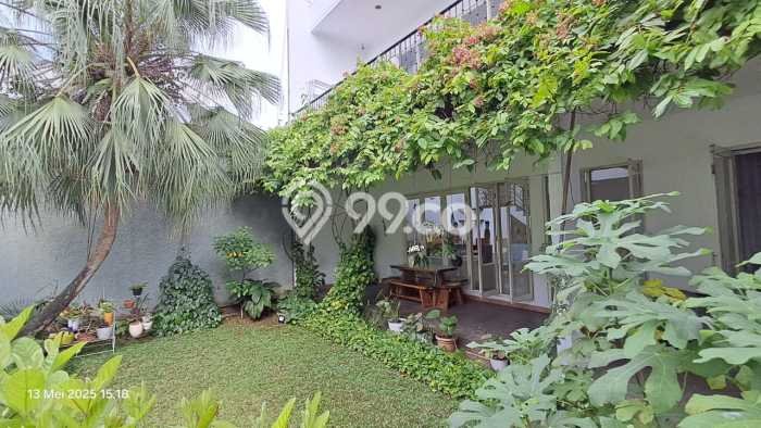 Hunian Mewah LB 450m2 Siap Huni Desain Elegan di Alam Sutera, Tangerang Hunian Mewah LB 450m2 Siap Huni Desain Elegan di Alam Sutera, Tangerang