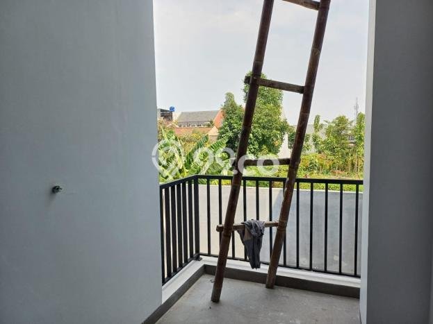 Jual Rumah Modern 2 KT di Meruya, Jakarta Barat Jual Rumah Modern 2 KT di Meruya, Jakarta Barat