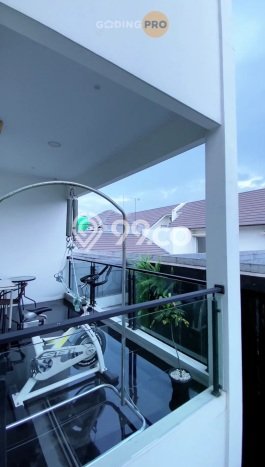 Hunian Mewah LB 450m2 Siap Pakai Desain Elegan di BSD Green Wich, Tangerang Hunian Mewah LB 450m2 Siap Pakai Desain Elegan di BSD Green Wich, Tangerang