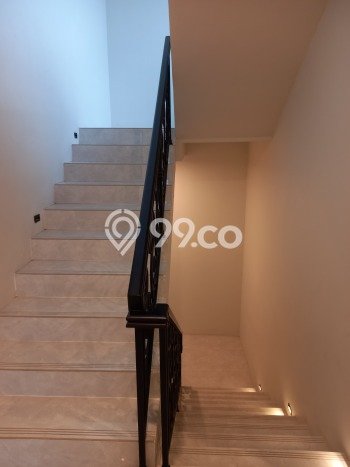 Dijual Rumah Premium dengan Fasilitas Sekitar Lengkap di Jagakarsa, Jakarta Selatan Dijual Rumah Premium dengan Fasilitas Sekitar Lengkap di Jagakarsa, Jakarta Selatan
