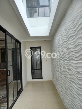 Rumah Luxury Modern Tanpa Renovasi di Alam Sutera Tangerang Rumah Luxury Modern Tanpa Renovasi di Alam Sutera Tangerang