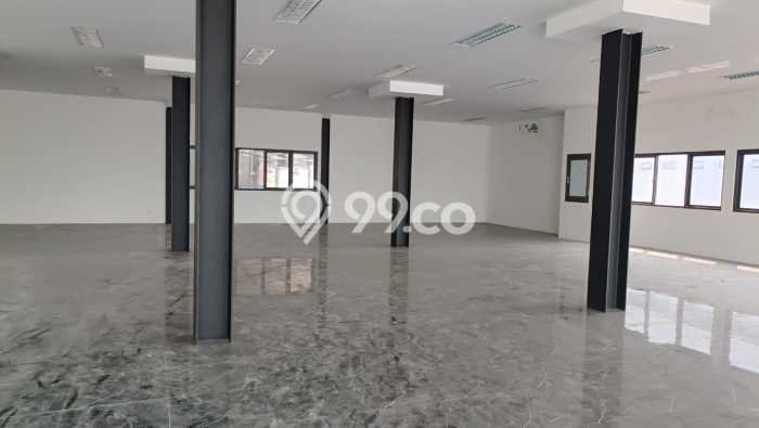 Gudang Dijual di Kebayoran Lama LT 2826m2, LB 2750m2 Solusi Investasi Cerdas Gudang Dijual di Kebayoran Lama LT 2826m2, LB 2750m2 Solusi Investasi Cerdas