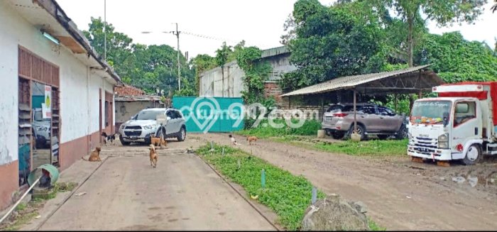 Area Ramai! Gudang Dijual di Cikupa untuk Bisnis Luas Bangunan 1700m2 Area Ramai! Gudang Dijual di Cikupa untuk Bisnis Luas Bangunan 1700m2