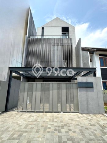 Ready to Use! Premium House LT 140m2 Desain Elegan di Gading Serpong Ready to Use! Premium House LT 140m2 Desain Elegan di Gading Serpong