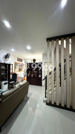 Rumah Elit LB 130m2 Siap Huni Desain Elegan di Gading Serpong, Tangerang Rumah Elit LB 130m2 Siap Huni Desain Elegan di Gading Serpong, Tangerang