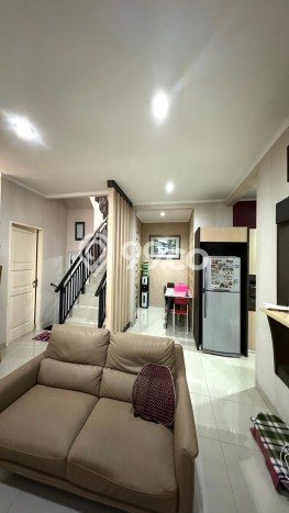 Rumah Elit LB 130m2 Siap Huni Desain Elegan di Gading Serpong, Tangerang Rumah Elit LB 130m2 Siap Huni Desain Elegan di Gading Serpong, Tangerang