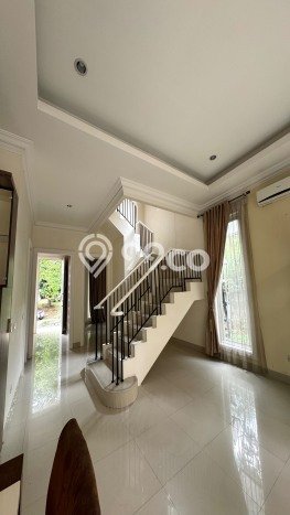 For Sale Rumah Mewah Exclusive di Serpong, Tangerang Selatan For Sale Rumah Mewah Exclusive di Serpong, Tangerang Selatan