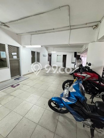 Kantor Disewakan di Area Ramai Mampang Prapatan, Jakarta Selatan Kantor Disewakan di Area Ramai Mampang Prapatan, Jakarta Selatan