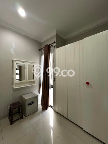 For Sale! Luxury House LT 370m2 Desain Elegan di BSD City For Sale! Luxury House LT 370m2 Desain Elegan di BSD City