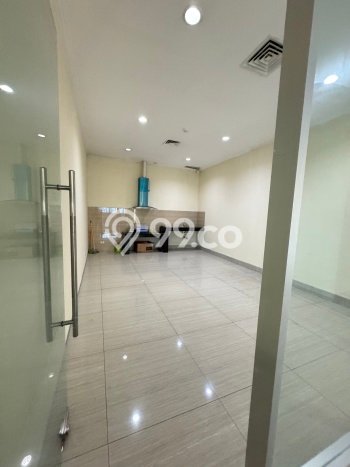Kantor Disewakan di Area Ramai Mampang Prapatan, Jakarta Selatan Kantor Disewakan di Area Ramai Mampang Prapatan, Jakarta Selatan