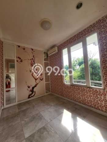 Hunian Mewah Siap Huni LT 375m2 di Pancoran, Jakarta Selatan Hunian Mewah Siap Huni LT 375m2 di Pancoran, Jakarta Selatan