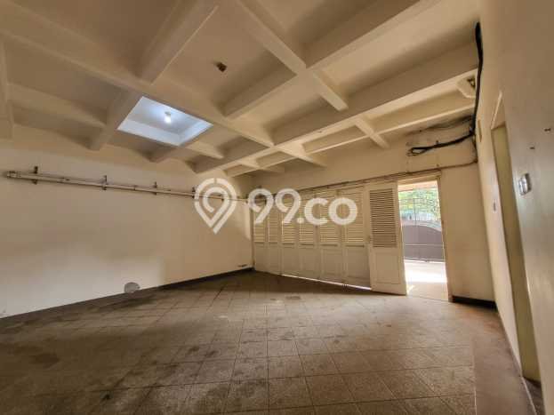 Hunian Mewah Siap Huni LT 375m2 di Pancoran, Jakarta Selatan Hunian Mewah Siap Huni LT 375m2 di Pancoran, Jakarta Selatan