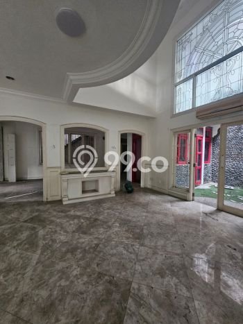 Hunian Mewah Siap Huni LT 375m2 di Pancoran, Jakarta Selatan Hunian Mewah Siap Huni LT 375m2 di Pancoran, Jakarta Selatan