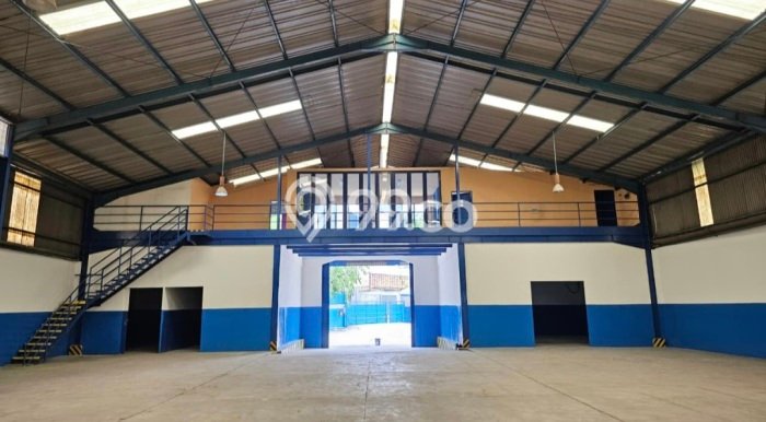 Gudang Dijual di Cengkareng Jakarta Barat dengan LB 1700m2 Gudang Dijual di Cengkareng Jakarta Barat dengan LB 1700m2