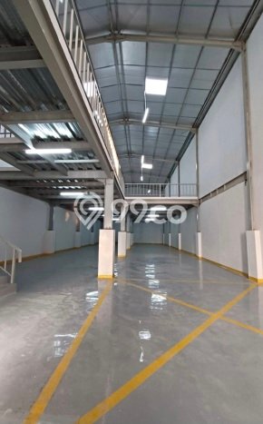 Unit Gudang disewakan di Cengkareng Jakarta Barat dengan LT 400m2 / LB 738m2 Unit Gudang disewakan di Cengkareng Jakarta Barat dengan LT 400m2 / LB 738m2
