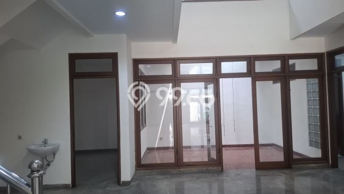 Rumah sewa siap pakai 4 KT di Jembatan Dua, Jakarta Barat Rumah sewa siap pakai 4 KT di Jembatan Dua, Jakarta Barat