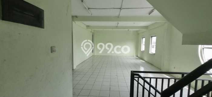 FOR RENT! Gudang di Pantai Indah Kapuk Cocok untuk Bisnis 700m2 FOR RENT! Gudang di Pantai Indah Kapuk Cocok untuk Bisnis 700m2