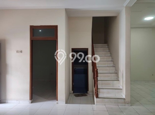 Rumah Elit Modern Tanpa Renovasi di Muara Karang Jakarta Utara Rumah Elit Modern Tanpa Renovasi di Muara Karang Jakarta Utara