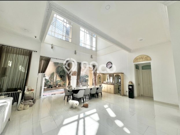 Rumah Mewah LB 456m2 Siap Pakai Desain Elegan di Pantai Indah Kapuk, Jakarta Utara Rumah Mewah LB 456m2 Siap Pakai Desain Elegan di Pantai Indah Kapuk, Jakarta Utara