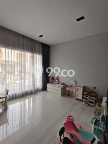 Dijual Rumah Mewah Elegan Dengan View Cantik di Pantai Indah Kapuk, Jakarta Utara Dijual Rumah Mewah Elegan Dengan View Cantik di Pantai Indah Kapuk, Jakarta Utara