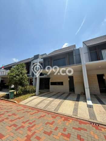Hunian Mewah Siap Huni LT 144m2 di Cakung, Jakarta Timur Hunian Mewah Siap Huni LT 144m2 di Cakung, Jakarta Timur