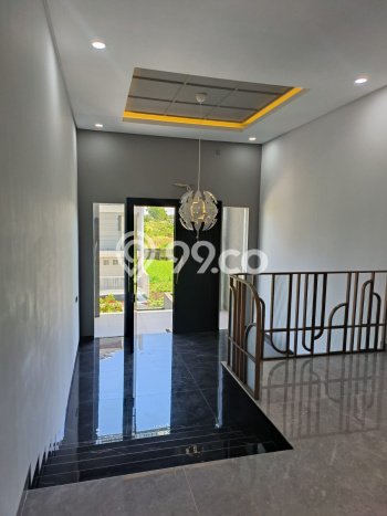Dijual Rumah Luas Elegan Dengan View Eksklusif di Citraland, Surabaya Dijual Rumah Luas Elegan Dengan View Eksklusif di Citraland, Surabaya