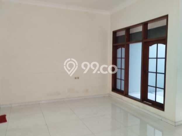 Sewa Rumah Murah di Dharma Husada Surabaya Punya 5 KT Sewa Rumah Murah di Dharma Husada Surabaya Punya 5 KT