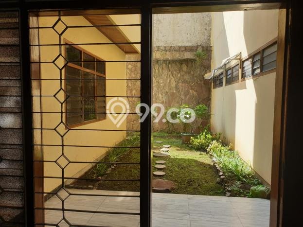Dijual! Ruko di Darmo permai Surabaya LT 624m2 / LB 492m2 Kawasan Bisnis Dijual! Ruko di Darmo permai Surabaya LT 624m2 / LB 492m2 Kawasan Bisnis