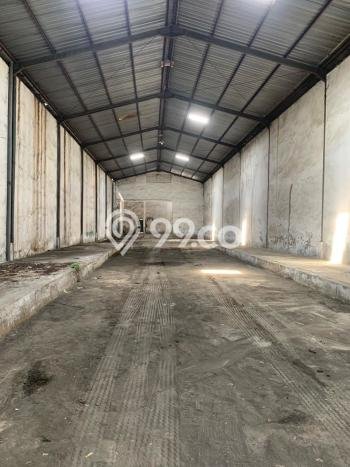 Gudang Dijual di Prime Area Surabaya Luas 462m2 Gudang Dijual di Prime Area Surabaya Luas 462m2