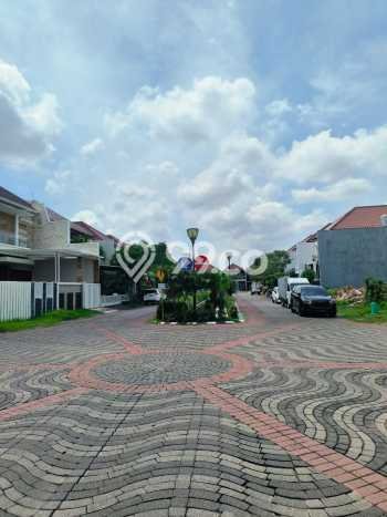 Tanah Investasi Dijual di Surabaya Punya Luas 695m2 Tanah Investasi Dijual di Surabaya Punya Luas 695m2