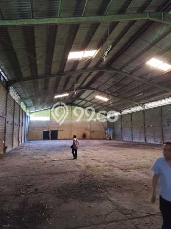 Area Ramai! Gudang Dijual di Driyorejo untuk Bisnis Luas Bangunan 1000m2 Area Ramai! Gudang Dijual di Driyorejo untuk Bisnis Luas Bangunan 1000m2