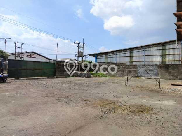LOKASI BISNIS! Gudang Disewakan di , Luas 1700m2m², Jalan Utama LOKASI BISNIS! Gudang Disewakan di , Luas 1700m2m², Jalan Utama